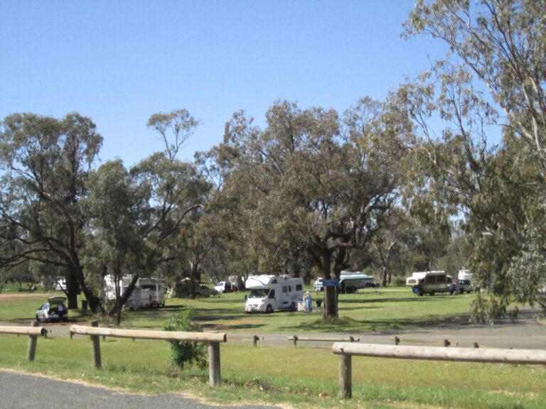 Free camping at Gum Bend Lake