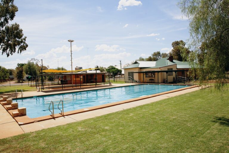 Tullibigeal Pool