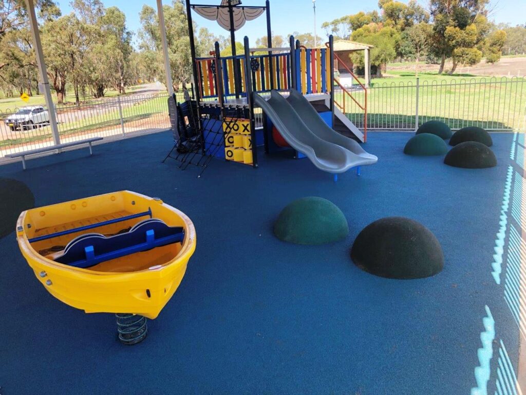 playground at gum bend lake
