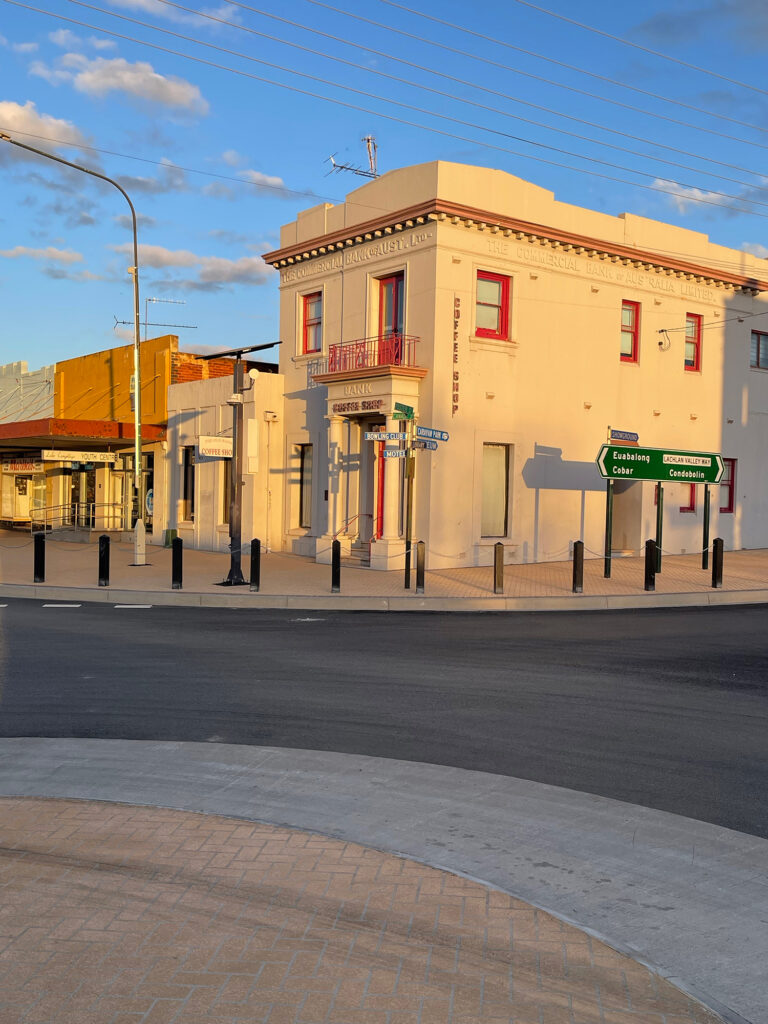 Lake Cargelligo Main Street sunrise