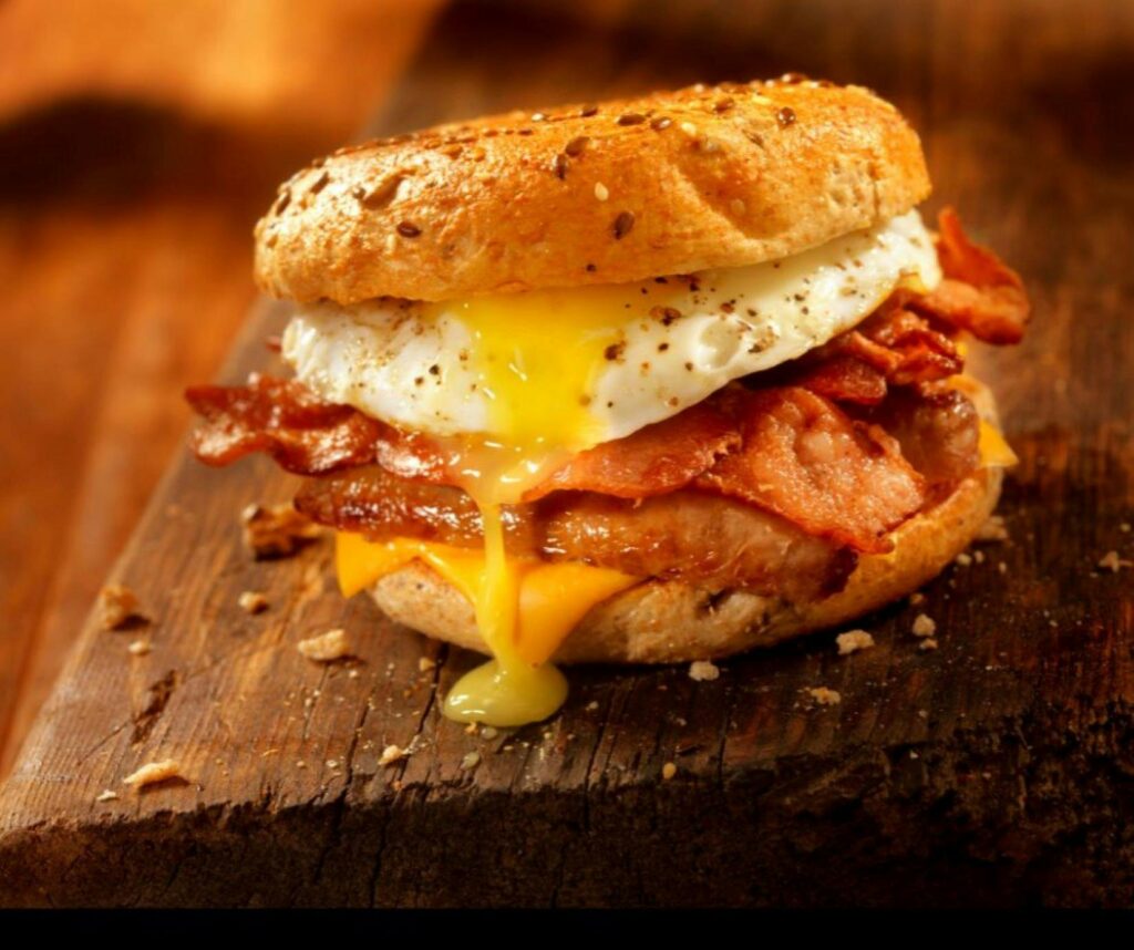Egg & Bacon Roll