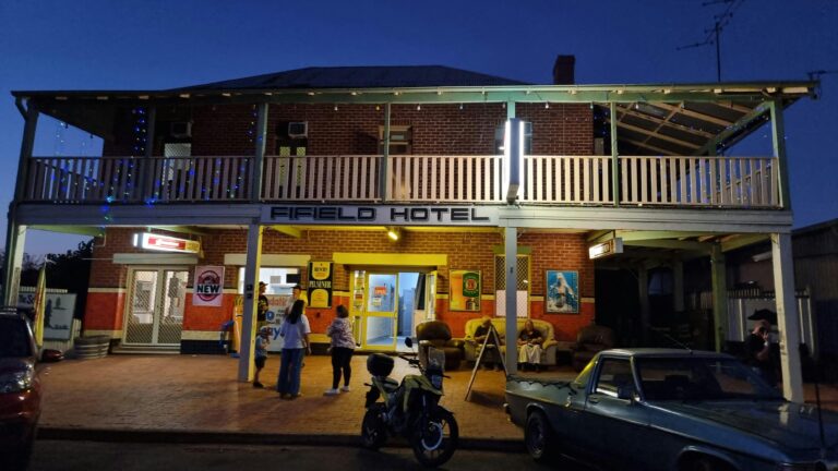 Fifield Hotel